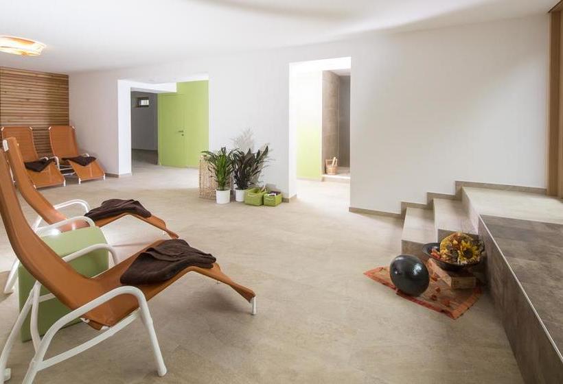 Hotel Guggenberger Pension 6