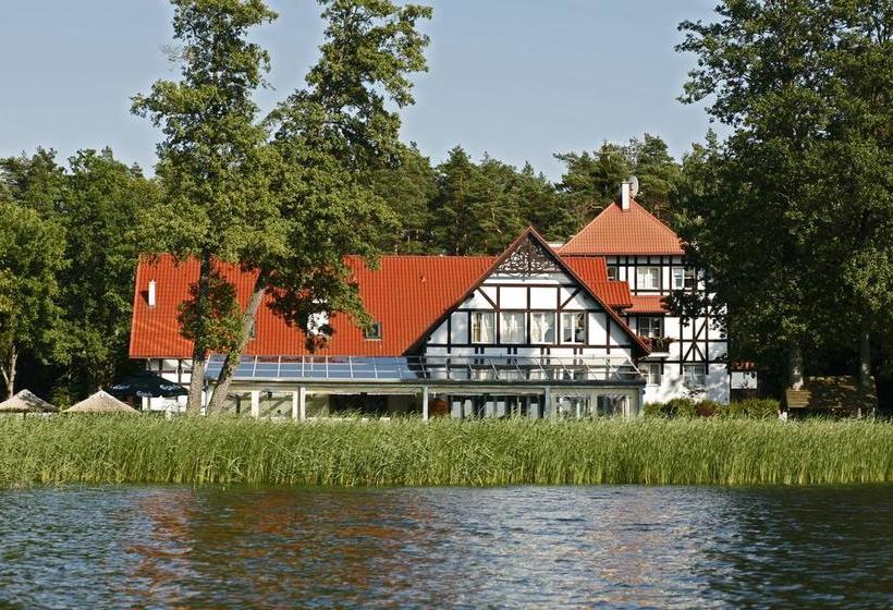 Hotel Jablon Lake Resort
