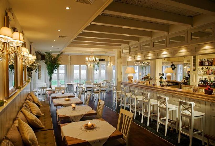 Hotel Jablon Lake Resort 8