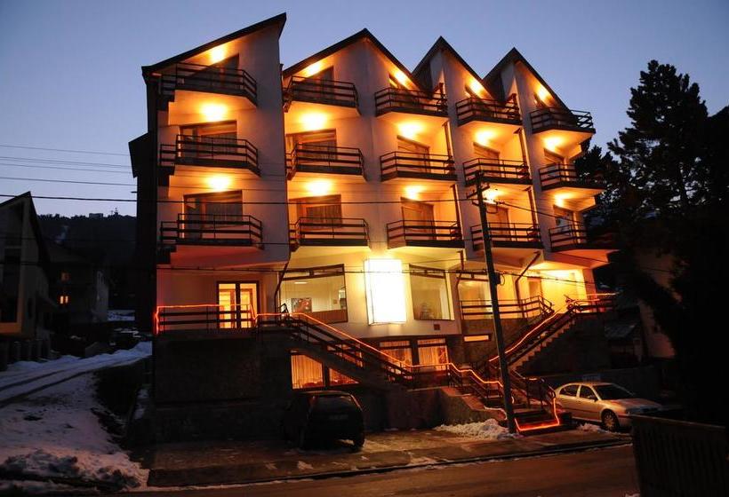Hotel Marea Neagra