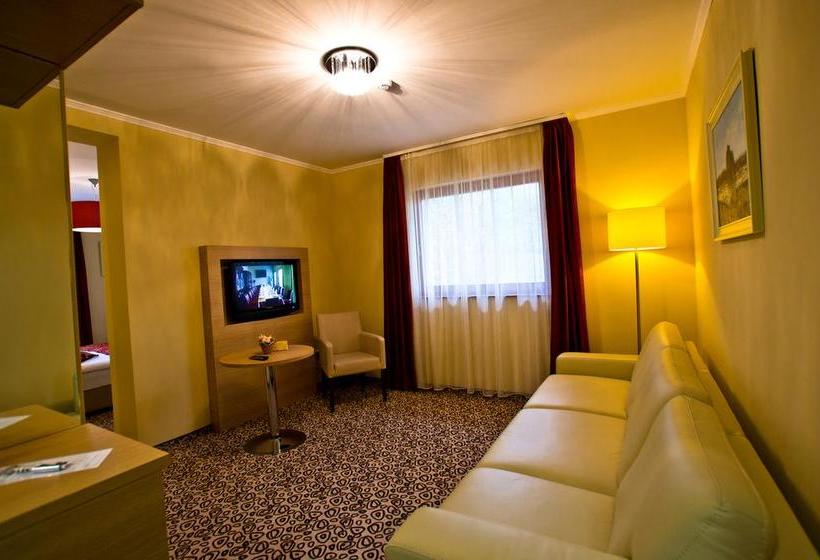 Hotel Erdospuszta Club 5