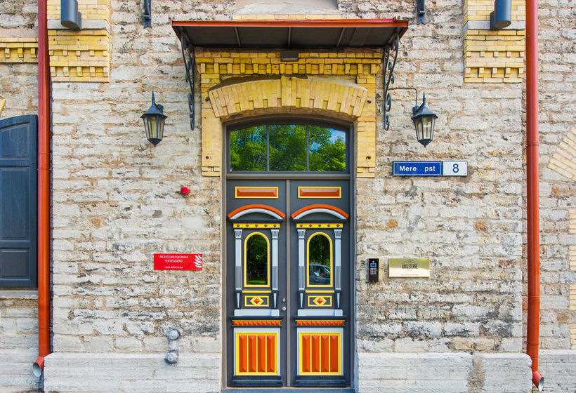 Angleterre Apartments