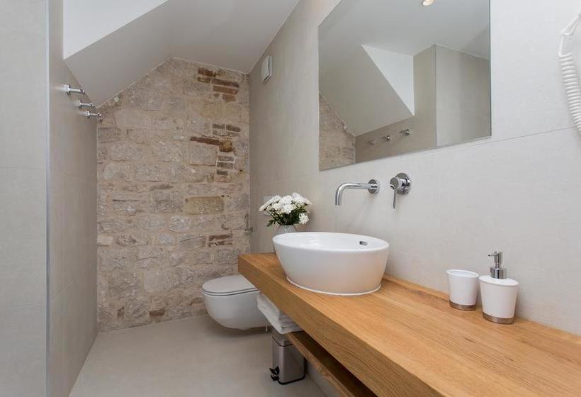 Hotel Bifora Heritage 13