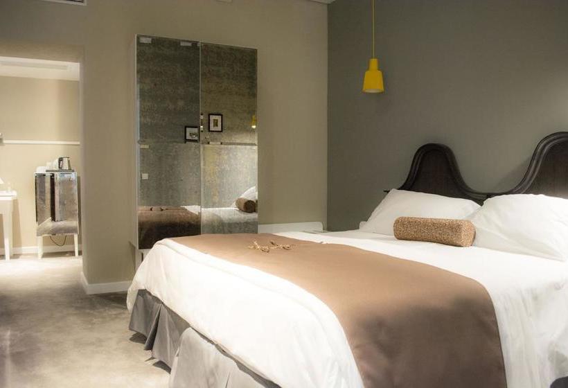 Hotel Xii Century Heritage