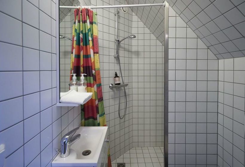 Pensione Gistiheimili 16