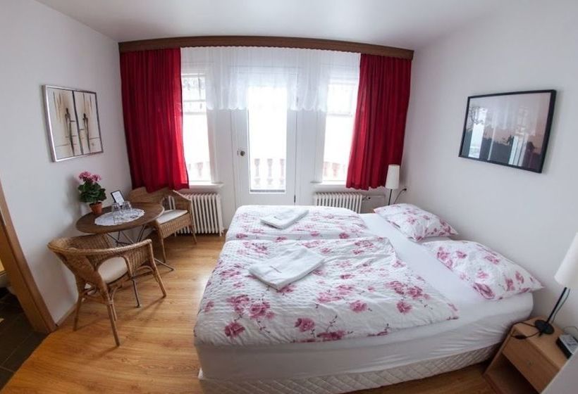 Pensione Gistiheimili 7