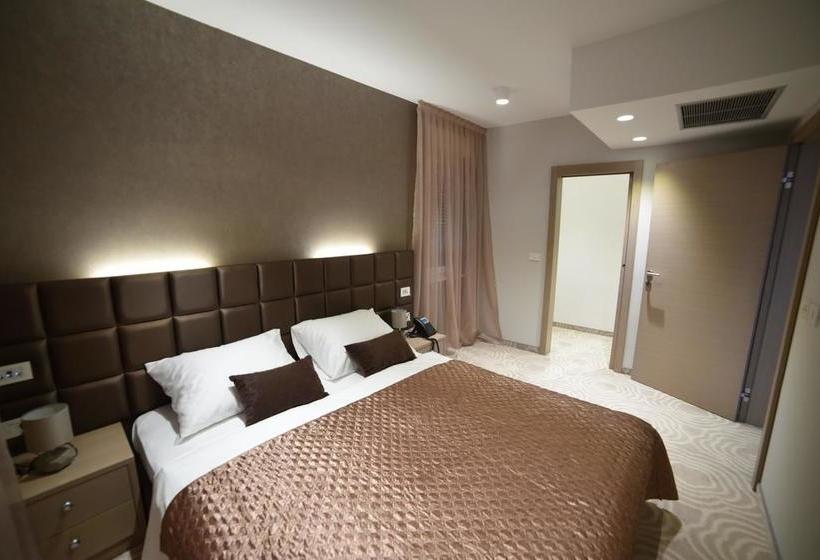 Hotel Royal Airport 6