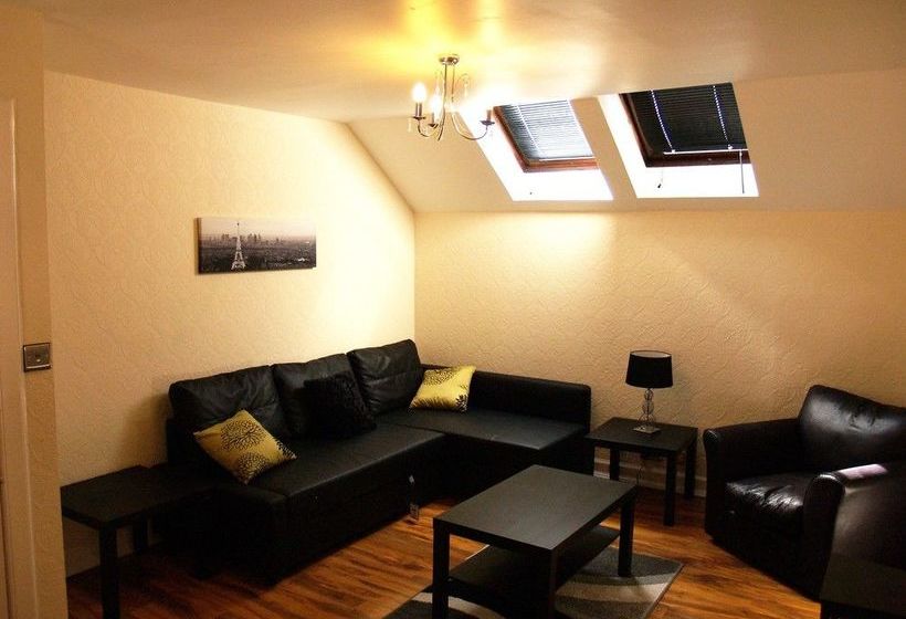 Niddry Street Apartments