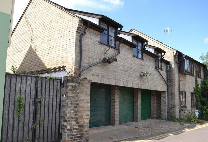 Orchard Cambridge 18