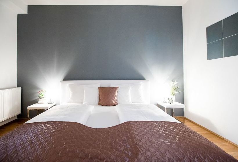 Avantgarde Apartments 8