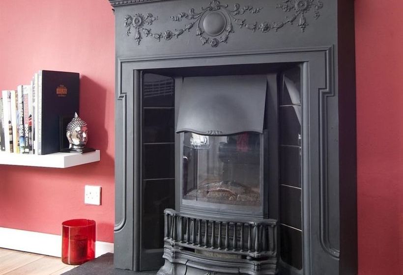 Platinum Serviced Apartments 5