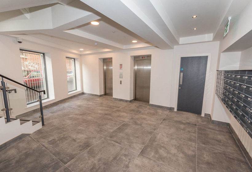 Dream Apartments The Gallery 16