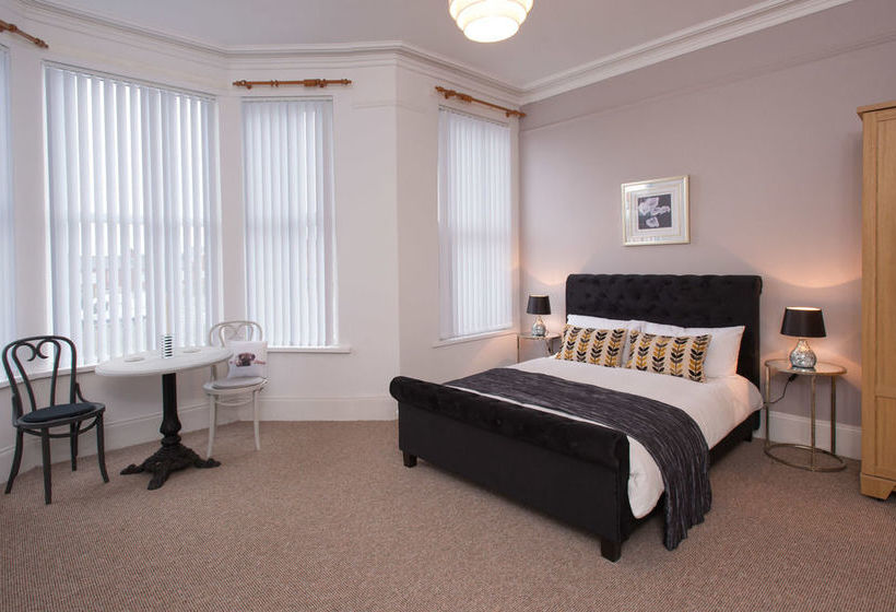 Pension Titanic Guest