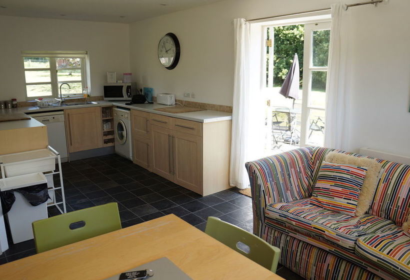 The Barn & Pheasant Cottage 1