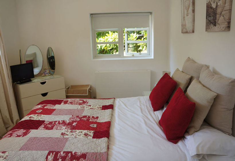 The Barn & Pheasant Cottage 3