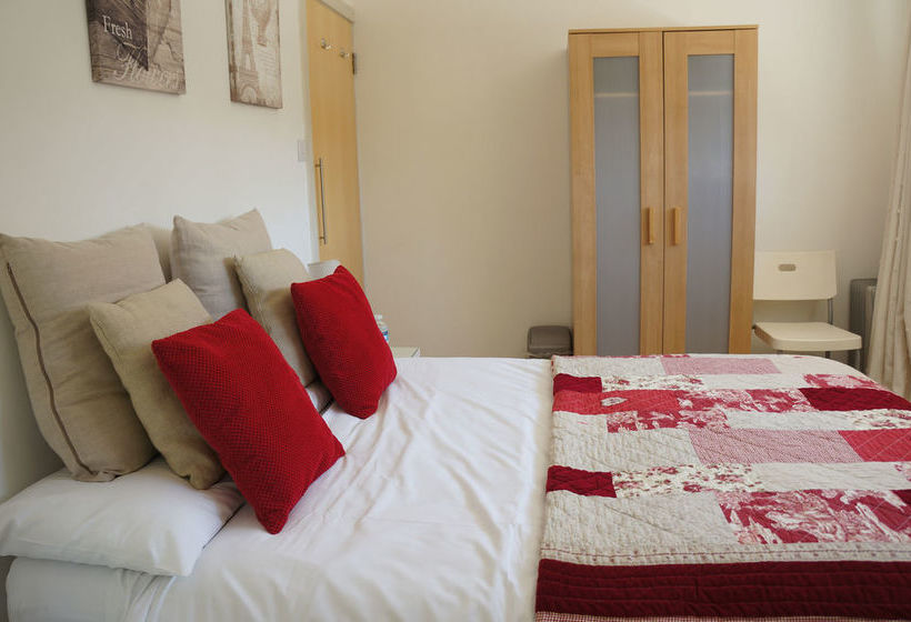 The Barn & Pheasant Cottage 7