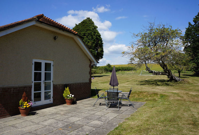 The Barn & Pheasant Cottage 8