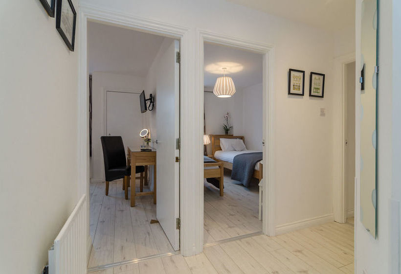 Alfred St Apartment 14