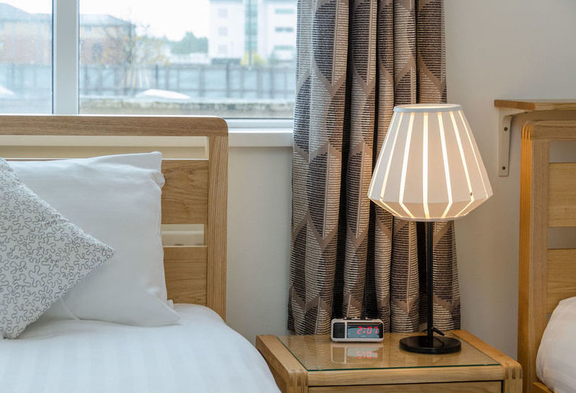 Alfred St Apartment 8