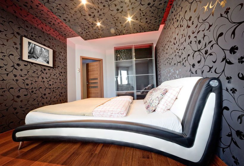 E-apartamenty Mateckiego 2