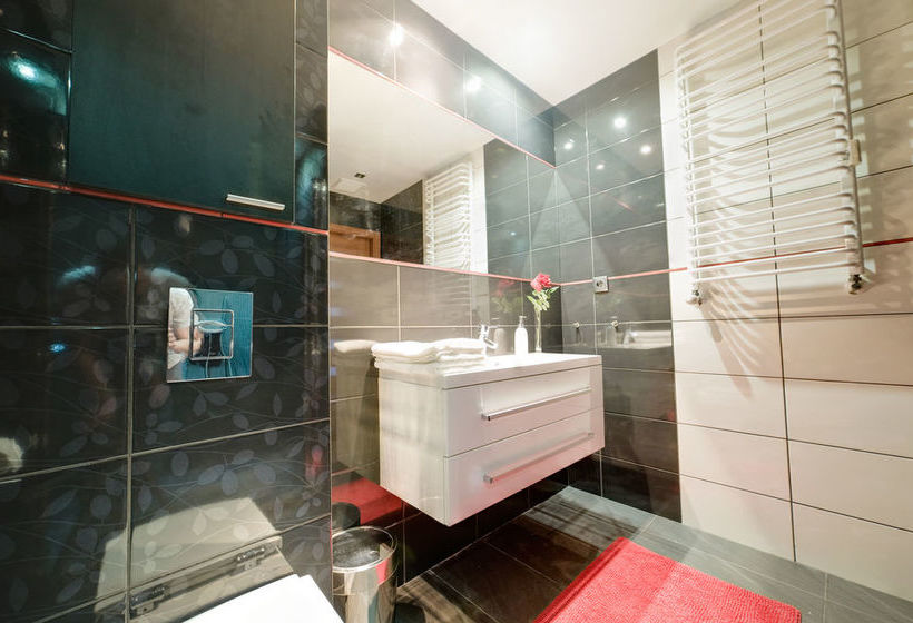 E-apartamenty Mateckiego 4