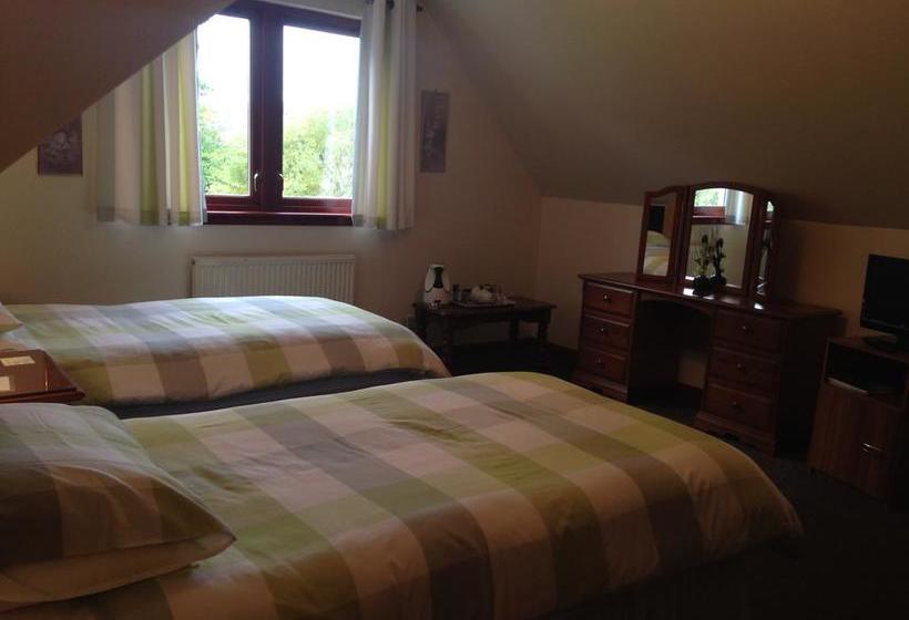 Factors Inn & Cottage 2