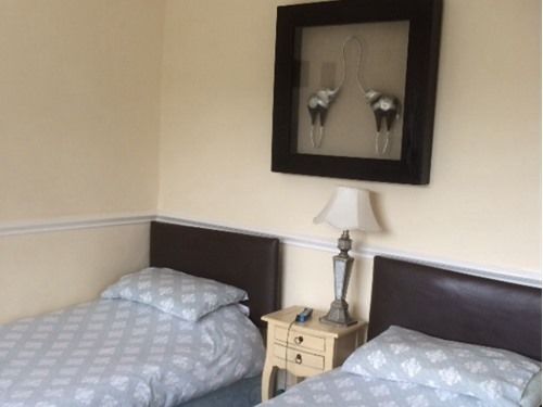 Bed and Breakfast Airport Lodge 11