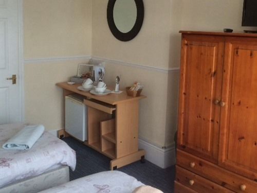 Bed and Breakfast Airport Lodge 12