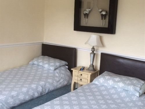 Bed and Breakfast Airport Lodge 14