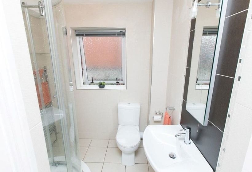 Hotel Ashleigh Manor 10