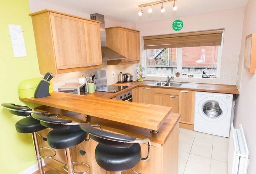 Hotel Ashleigh Manor 5