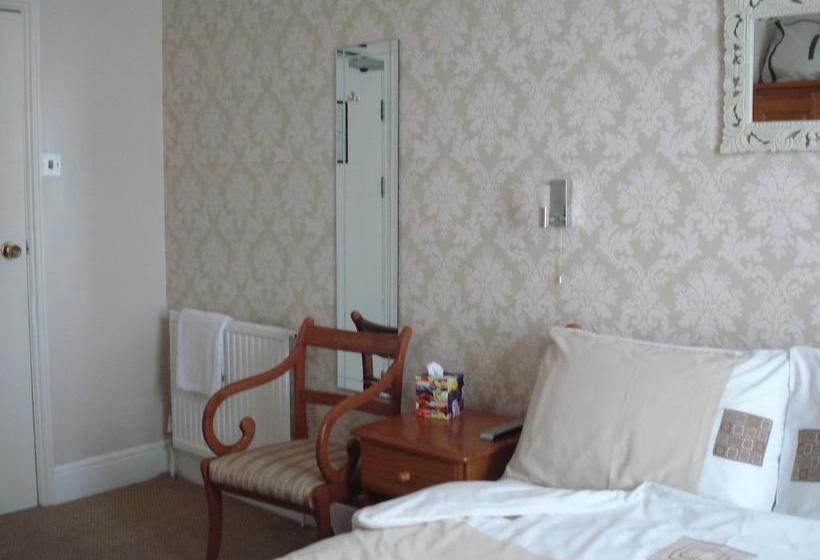 Bed and Breakfast Invernook 17