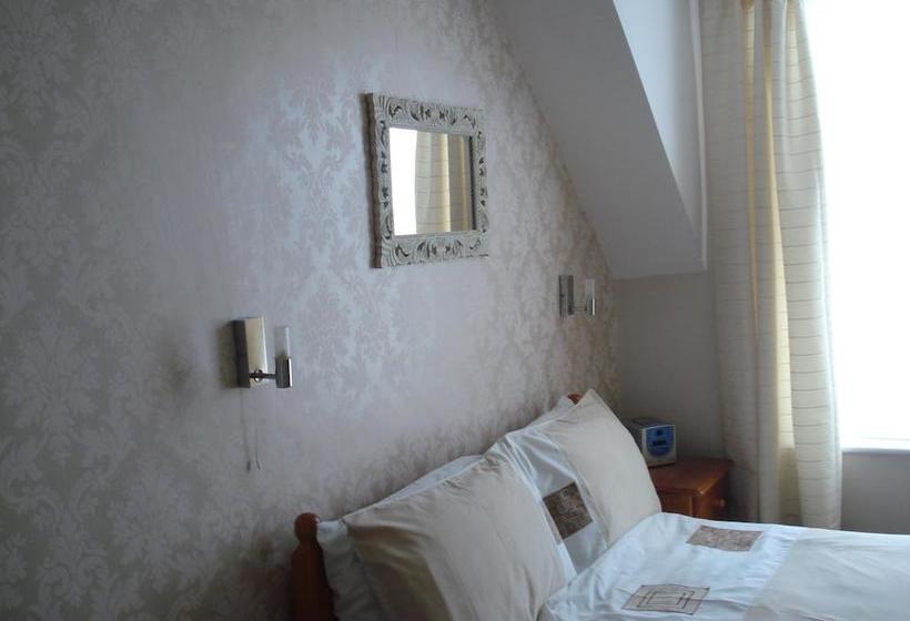 Bed and Breakfast Invernook 4