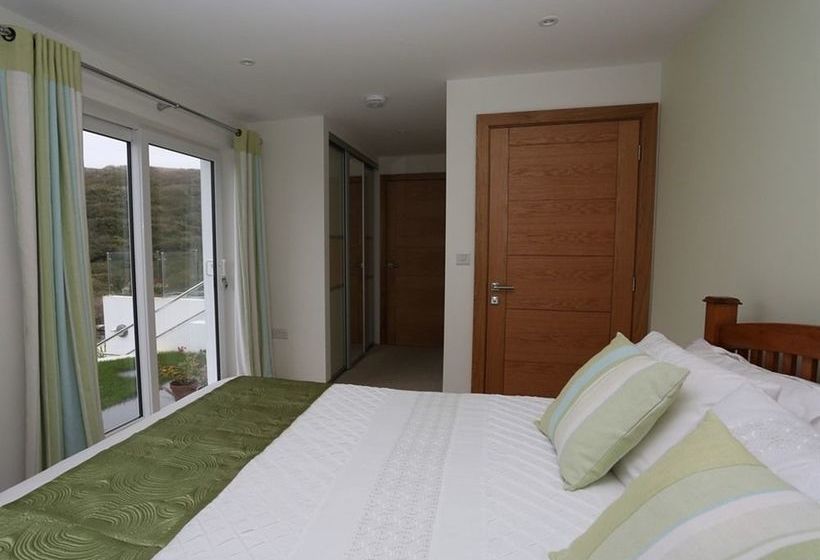 Pension (Hôtel basse catégorie) Holywell Bay B&b 2