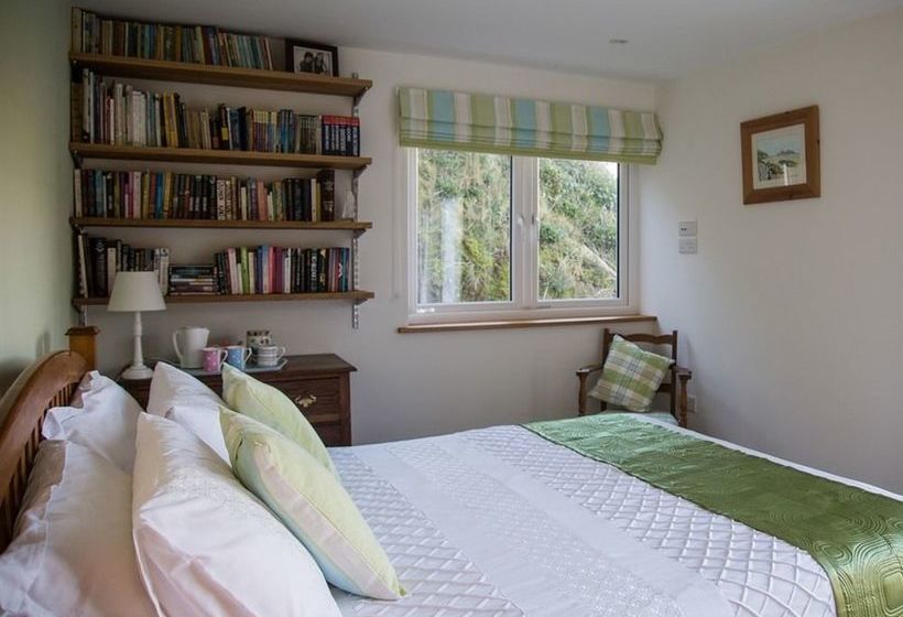 Pension (Hôtel basse catégorie) Holywell Bay B&b 3