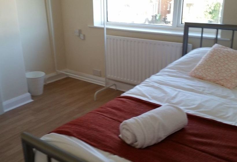 Oceana Accommodation  Cliffe Avenue