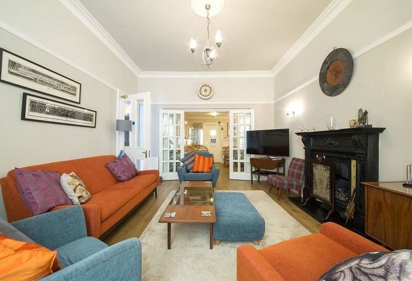 Pension Munro Guest House