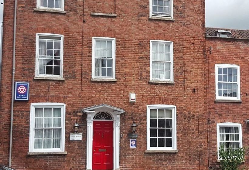 Pension The Red House