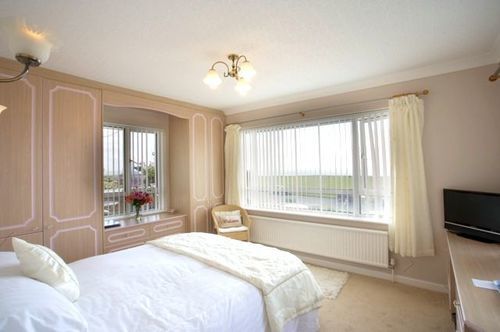 Bed and Breakfast Waters Edge Guest House 17