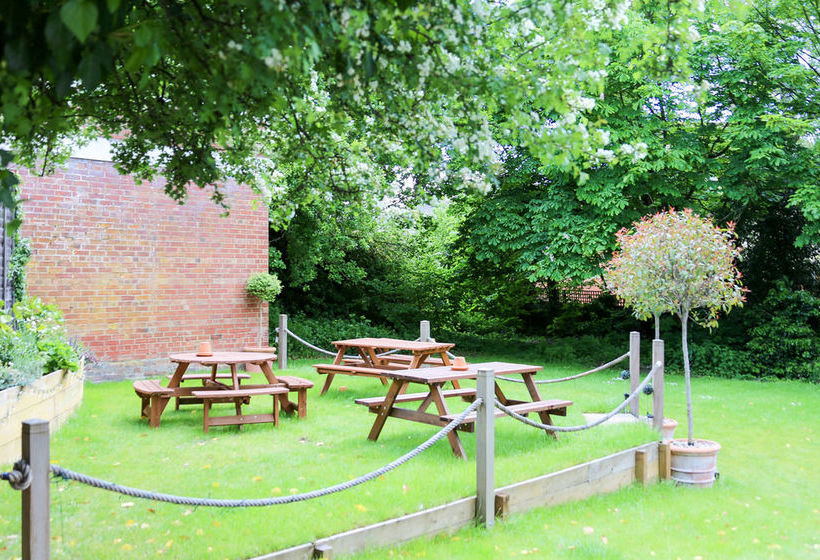 Locanda The Alexandra Pub 10