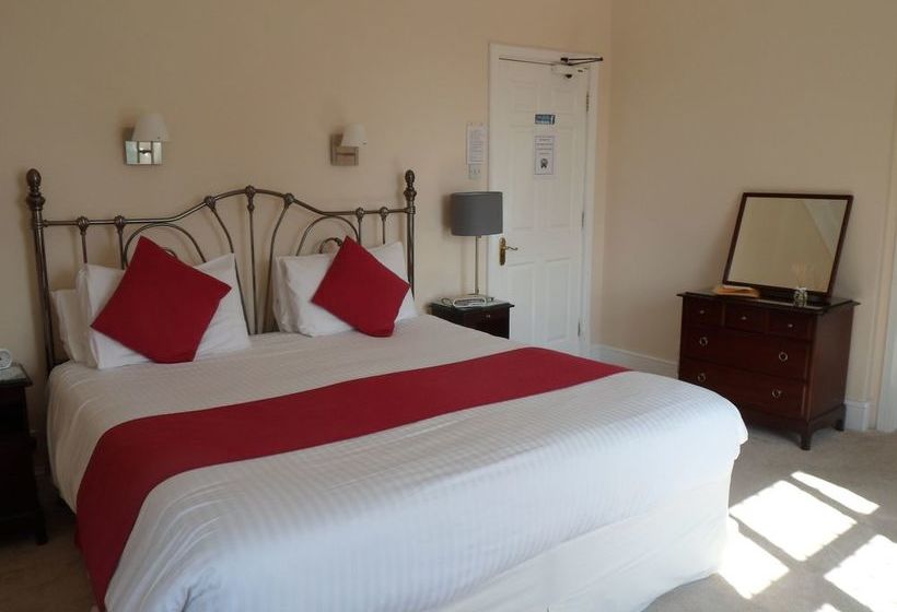 Bed and Breakfast Trumbles 13