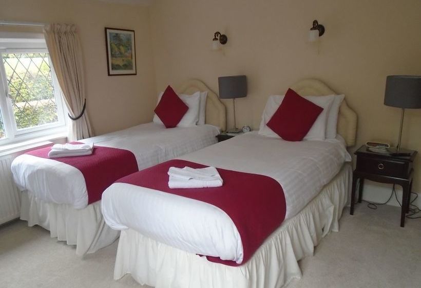 Bed and Breakfast Trumbles 16