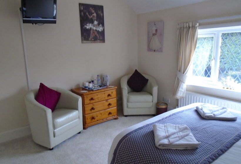 Bed and Breakfast Trumbles 5