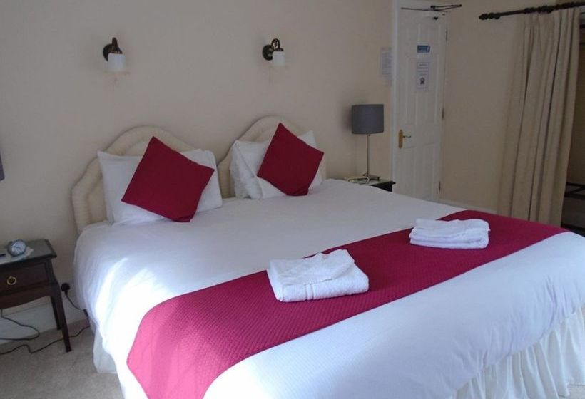 Bed and Breakfast Trumbles 7