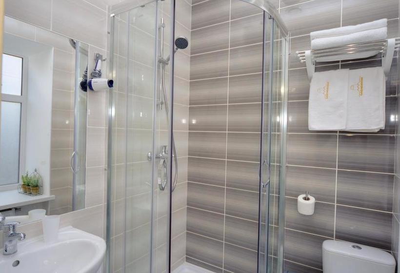 Hotel Golden Gate Inn 8