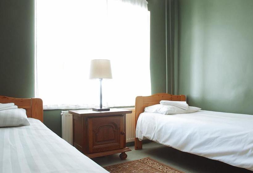 Hotel 16eur - Old Town Munkenhof Guesthouse