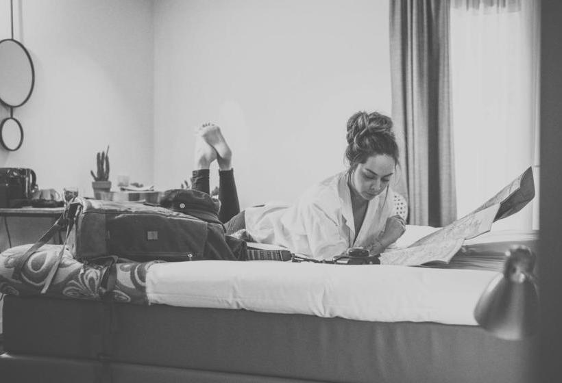 Hotel Restaurant La Promenade Baarn 10