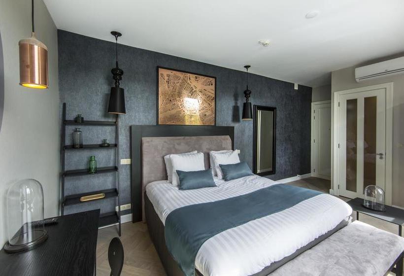 Hotel No. 377 House 6