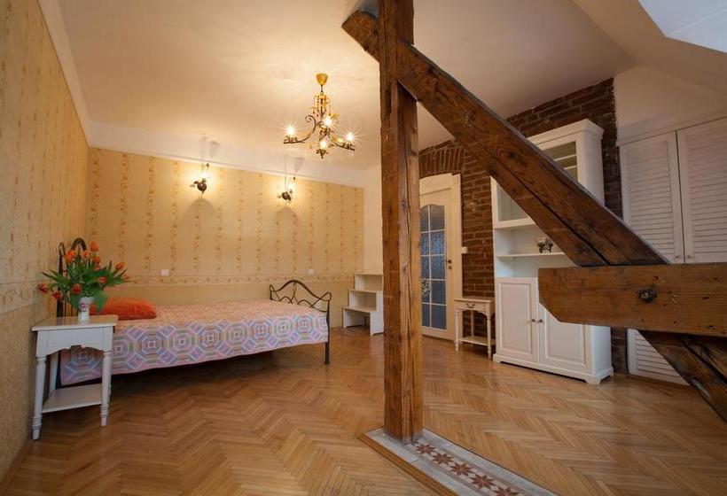 Hostel Stylish Apartment In A Villa