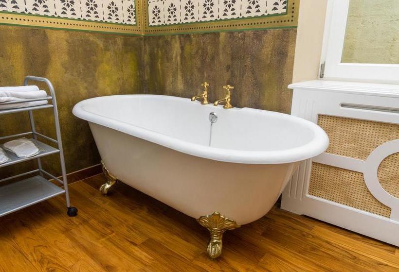 Hotel Vila Katharina 12